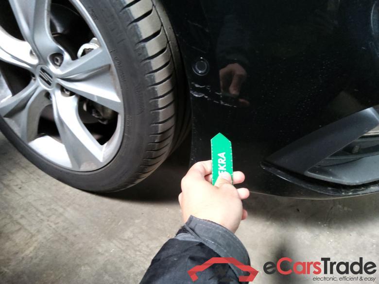 SEAT Leon 1.5 TSI 85 KW (115 CV) FR Manual 25 Aniversario #6