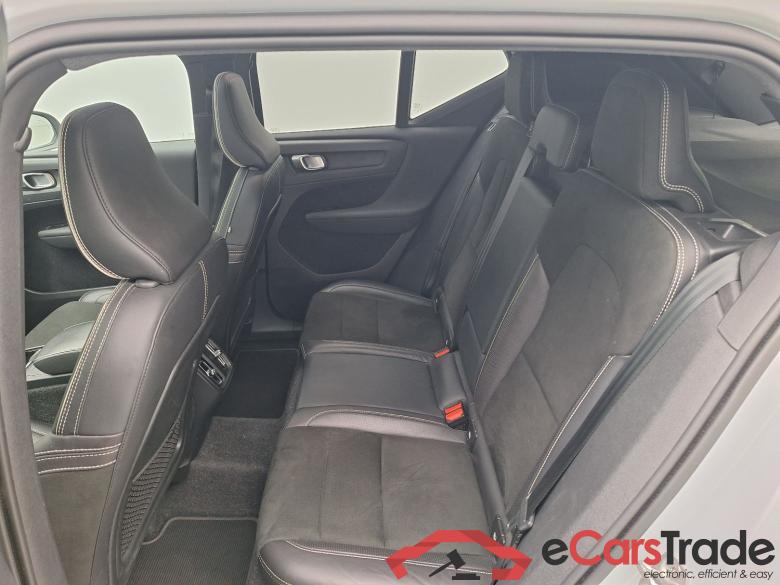 Volvo, XC40 '17, Volvo XC40 T3 Geartronic R-Design 5d #4