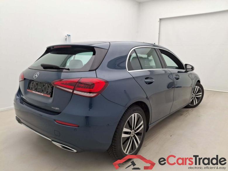 MERCEDES-BENZ A-KLASSE 200D BUSINESS SOL. LIM. DCT #2