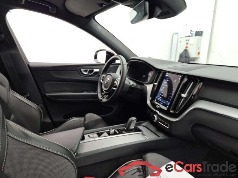 VOLVO XC60 B4 MHEV R-Design Geartronic #3