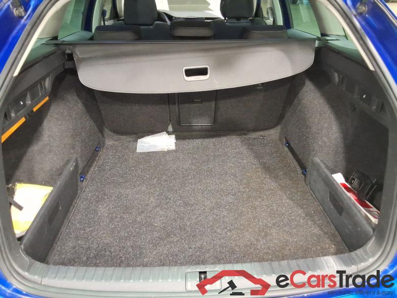 SKODA OCTAVIA COMBI - 2020 1.5 TSI Ambition #3