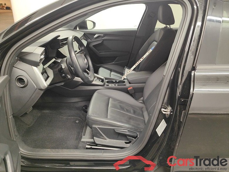 Audi A3 Sportback 1.0 30 TFSi 81kW S tronic Business Edit. 5d #3