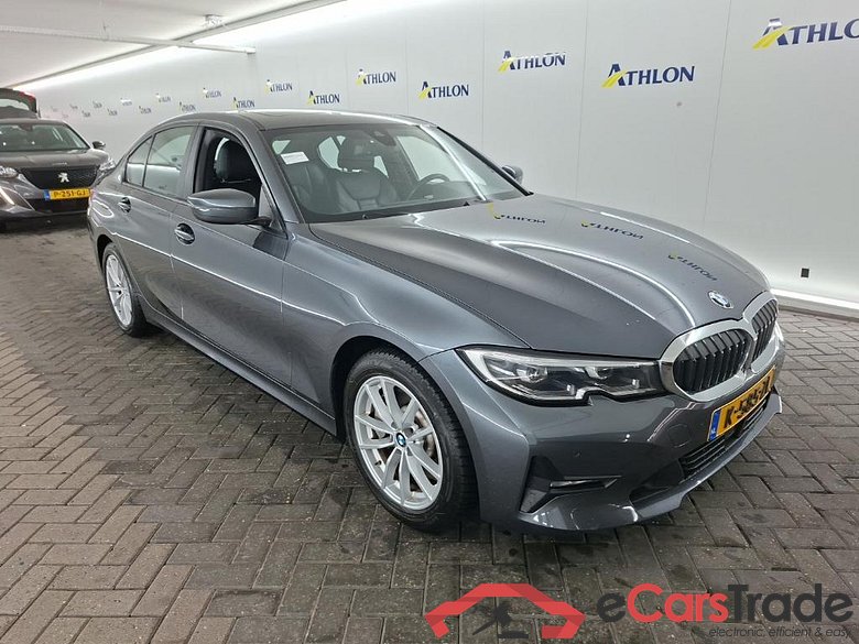 BMW 3 Serie Sedan 330e 4D 215kW #2
