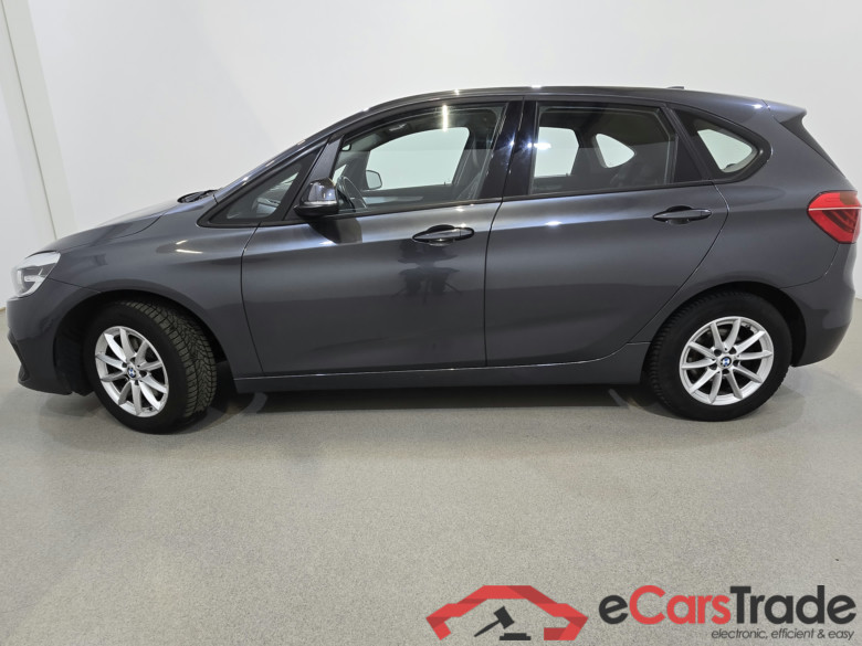 BMW 216d Active Tourer Navi Leather KeylessGo Klima PDC ... #2