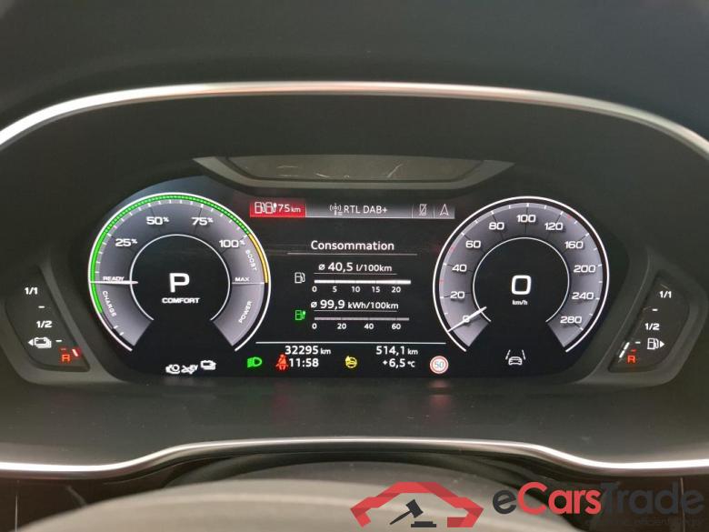 AUDI Q3 / 2018 / 5P / SUV 45 TFSI E 245 S TRONIC S LINE #6