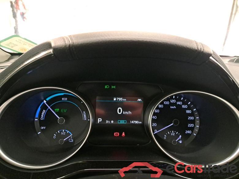 KIA XCeed / 2019 / 5P / Crossover 1.6 GDI ISG ISG PHEV ACTIVE BUS DCT6 OPE STOCK #6