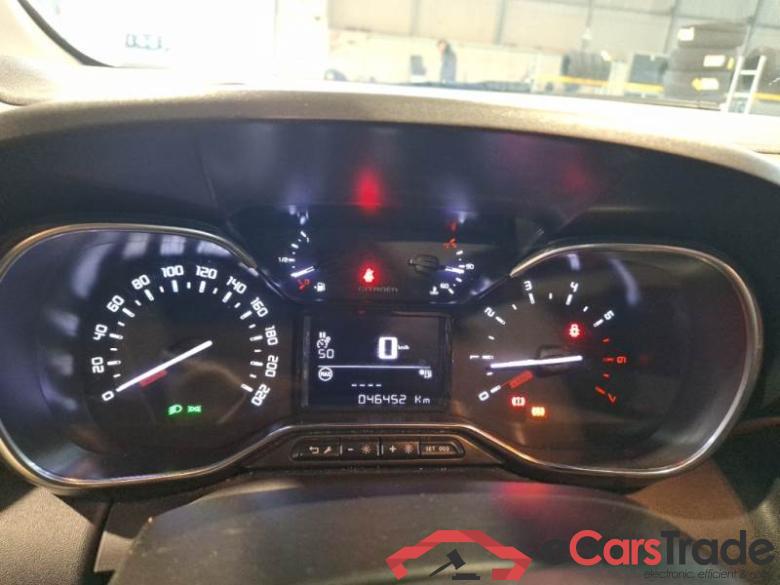 CITROEN C3 AIRCROSS / 2017 / 5P / SUV PURETECH 110 SeS SHINE #4