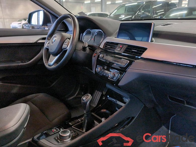 BMW X2 1.5 sDrive18i LED-Xenon Harman/Kardon Navi-Pro KeylessGo Klima PDC ... #3