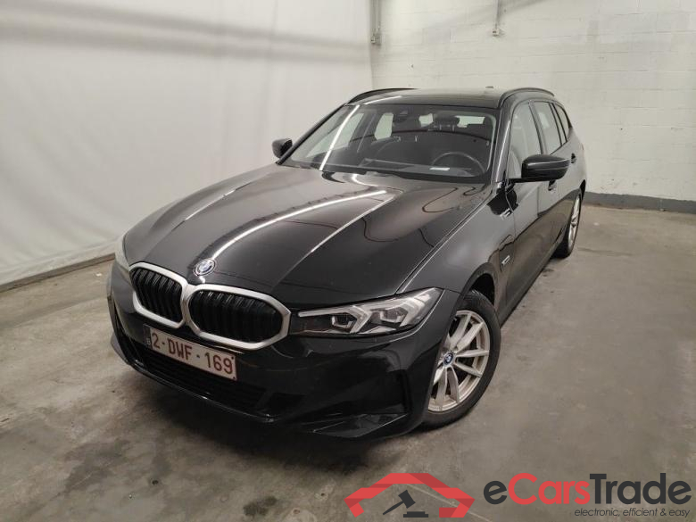 BMW 3 Reeks Touring 320e (150 kW) 5d