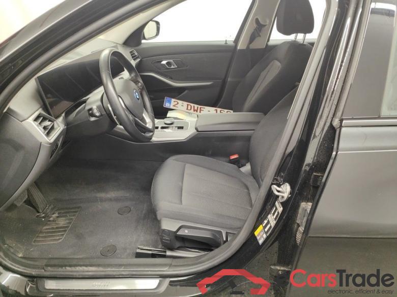BMW 3 Reeks Touring 320e (150 kW) 5d #3