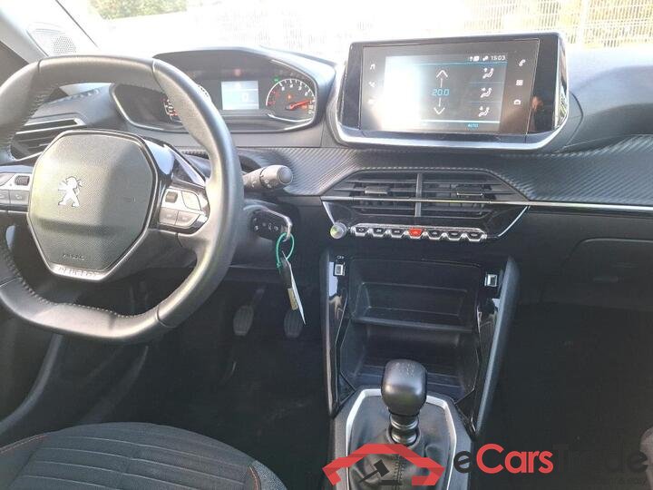 Peugeot 2008 1.2 PureTech 130Hp LED Navi Klima PDC ... #5