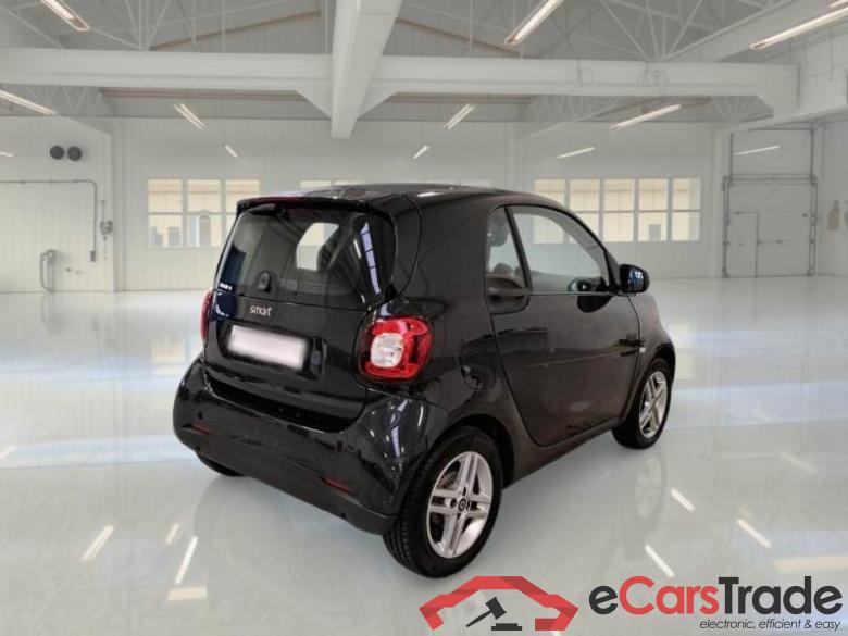 SMART FORTWO COUPÈ / 2019 / 3P / COUPE EQ 60KW PURE #2