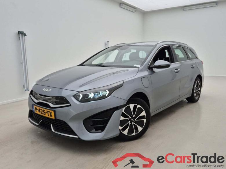 KIA ceed sportswagon 1.6 GDI PHEV DynamicLine AUT #1