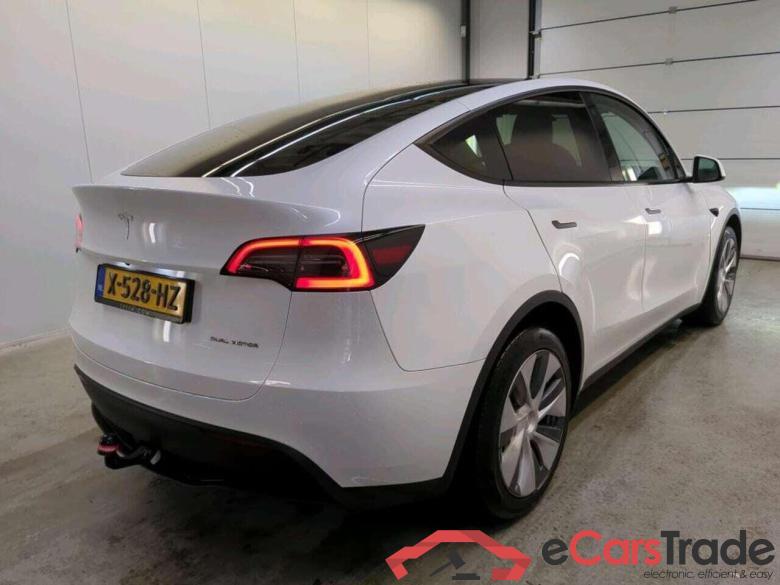 Tesla Model Y Long Range AWD 75kWh #2