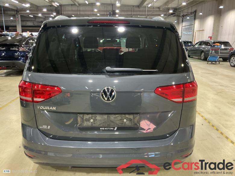 VOLKSWAGEN TOURAN - 2015 1.5 TSI ACT Highline OPF DSG #5