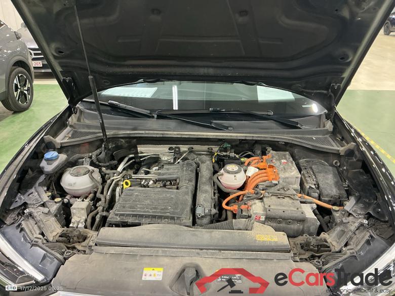 AUDI Q3 Sportback 1.4 45 TFSI E S TRONIC #6