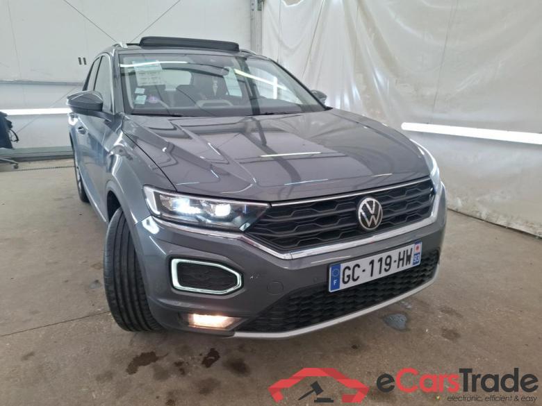 VOLKSWAGEN T-Roc / 2017 / 5P / SUV 1.5 TSI 150 EVO CARAT DSG7 #4