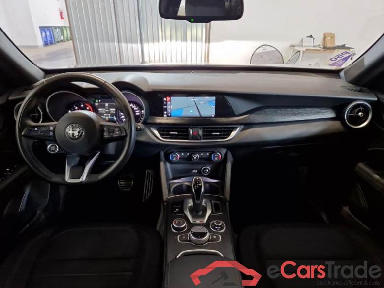 ALFA ROMEO STELVIO / 2017 / 5P / SUV 2.2 TD 160 CV SUPER BUSINESS AT8 RWD #3