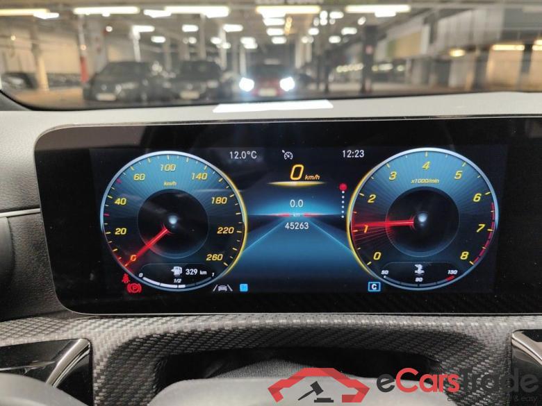 Mercedes-Benz CLA CLA 180 Business Solution 4d #6