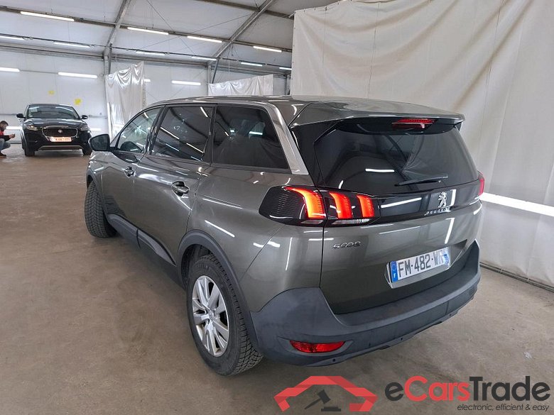 Peugeot 5008 1.2 PureTech 7PL I-Cockpit Navi Klima PDC ... #3