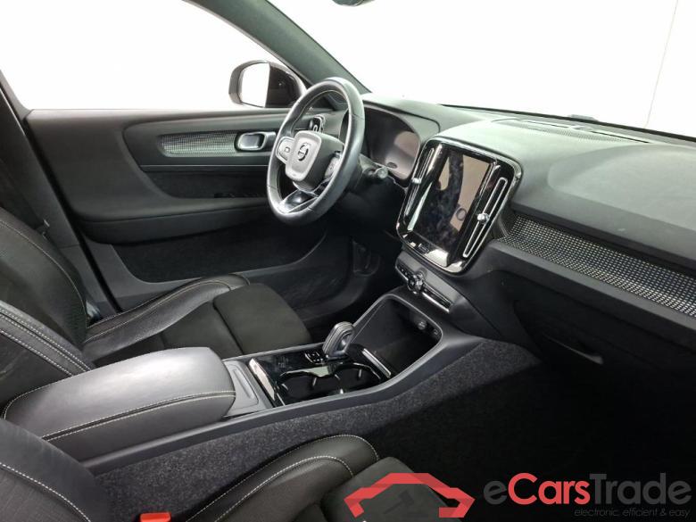 VOLVO XC40 Recharge P8 AWD R-Design 5D 300kW #6