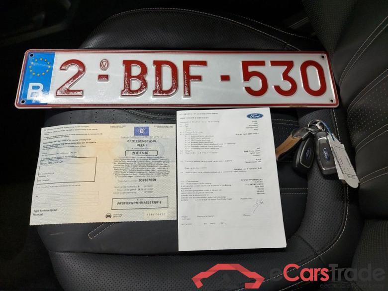 Ford Kuga 2.5i PHEV Aut. 165kW Vignale 5d #4