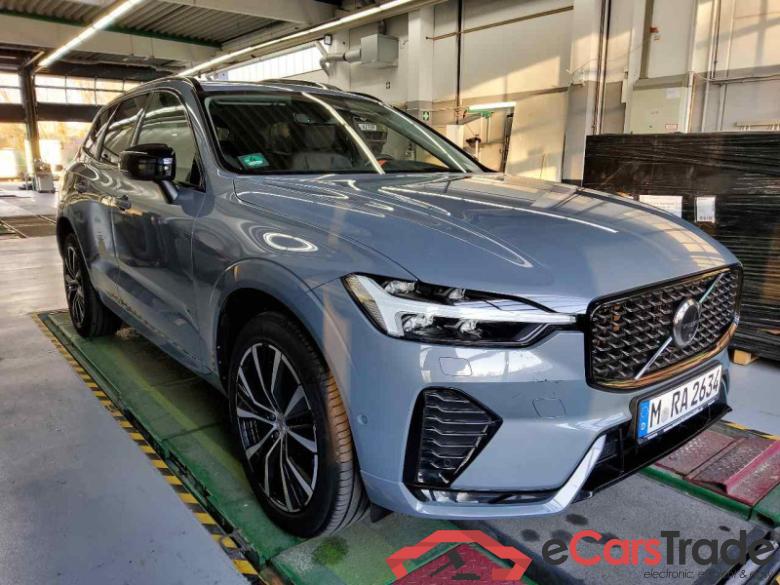Volvo XC60 (03.2017->) DE - SUV5 B5 (Benzin) AWD EU6d, Ultimate Dark Mild-Hybrid (EURO 6d), (Facelift) #2