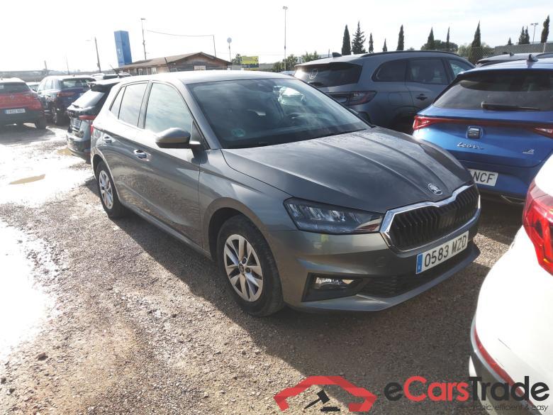 SKODA Fabia 1.0 TSI 85kW (115CV) DSG 7 vel. Automático Selection #1