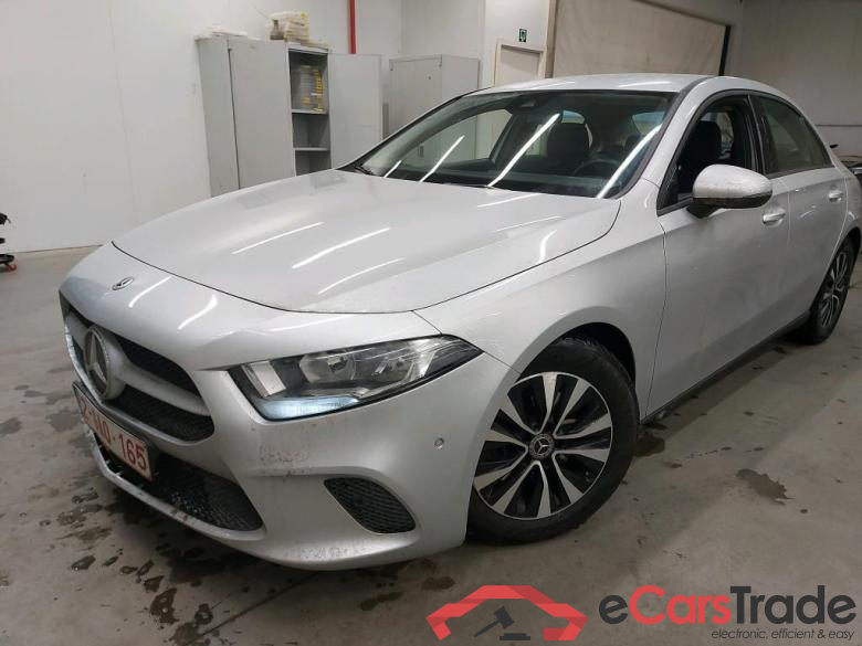 MERCEDES - MER A BERLINE A 200 d 150PK Business Solution Limited