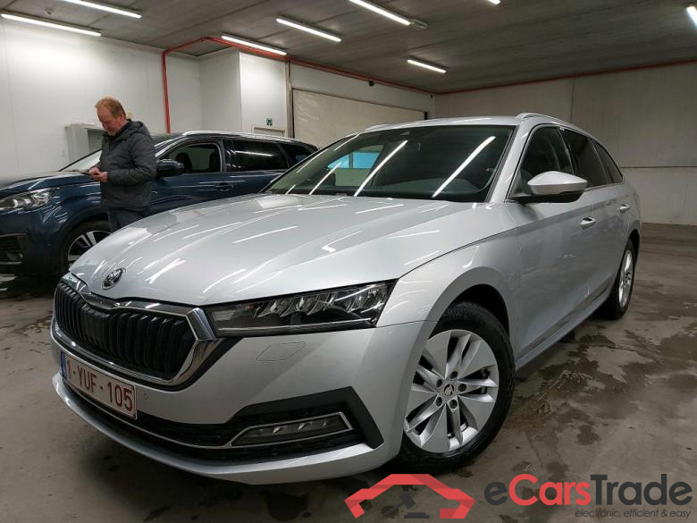 SKODA - SKO OCTAVIA COMBI TSI 110PK DSG7 Ambition Pack Launch & Adaptive Cruise & Towing Hook * PETROL *
