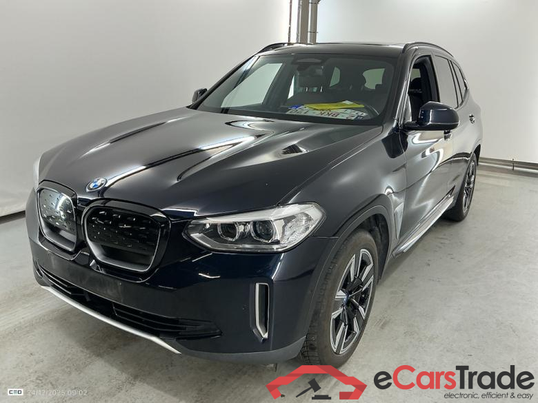 BMW IX3 80KWH AUTO