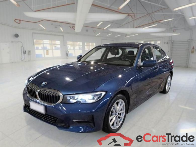 BMW SERIE 3 / 2018 / 4P / BERLINA 330E BUSINESS ADVANTAGE AUT.