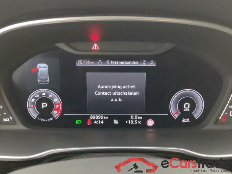 Audi Q3 35 TFSI S tronic 5d #6