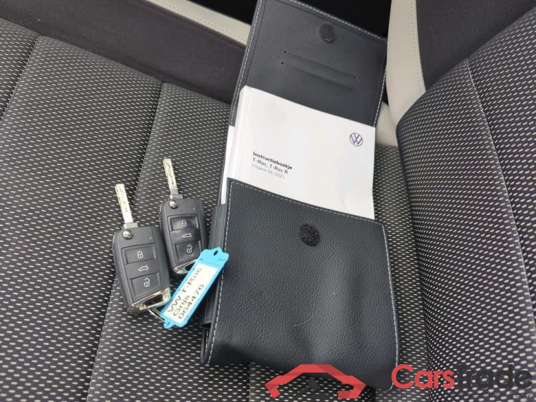 VOLKSWAGEN T-Roc 110 kW #6