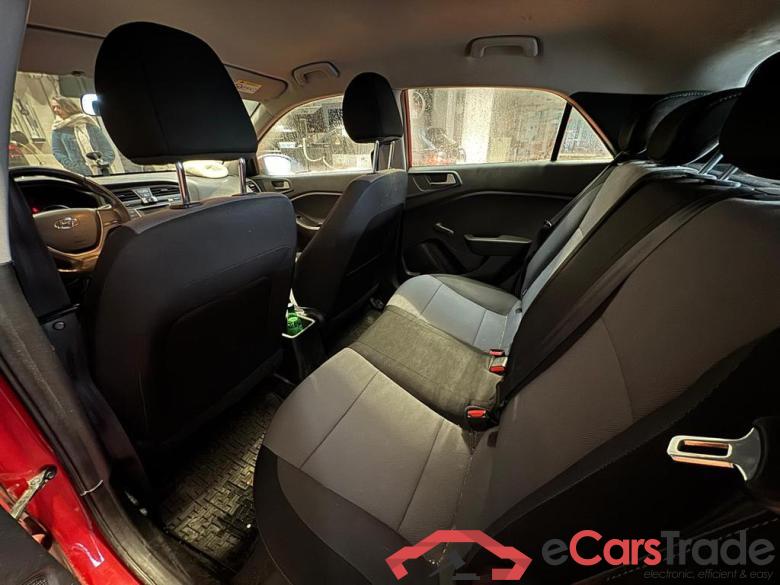 HYUNDAI i20 i20 1.1 CRDi Air #5