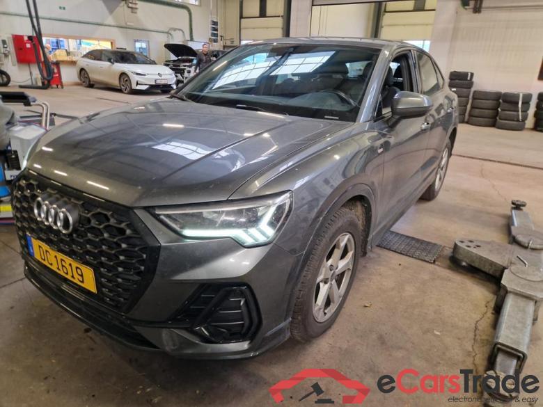 AUDI Q3 Sportback Sportback 35 TDi Business Edition S line S tronic #1