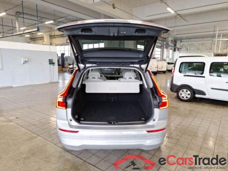 VOLVO XC60 / 2021 / 5P / SUV B5 D AWD AUTOMATICO CORE #5