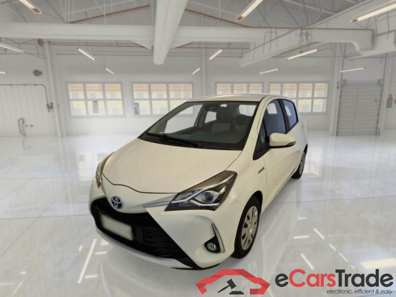 TOYOTA YARIS / 2017 / 5P / BERLINA 1.5 HYBRID BUSINESS