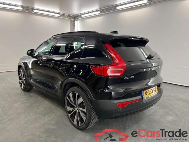 VOLVO XC40 Recharge Pro #3