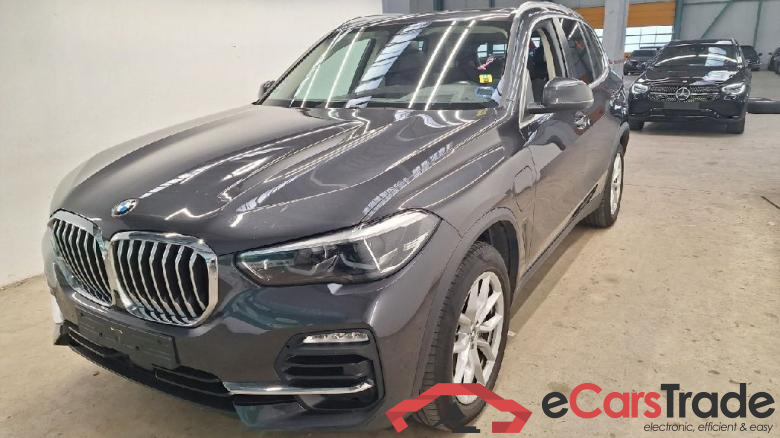 Baureihe X5 xDrive 45 e 3.0 290KW AT8 E6d