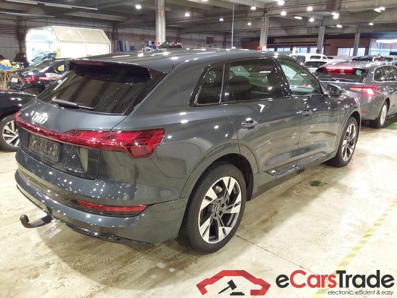 AUDI E-TRON 95 kWh 55 Quattro Advanced #4