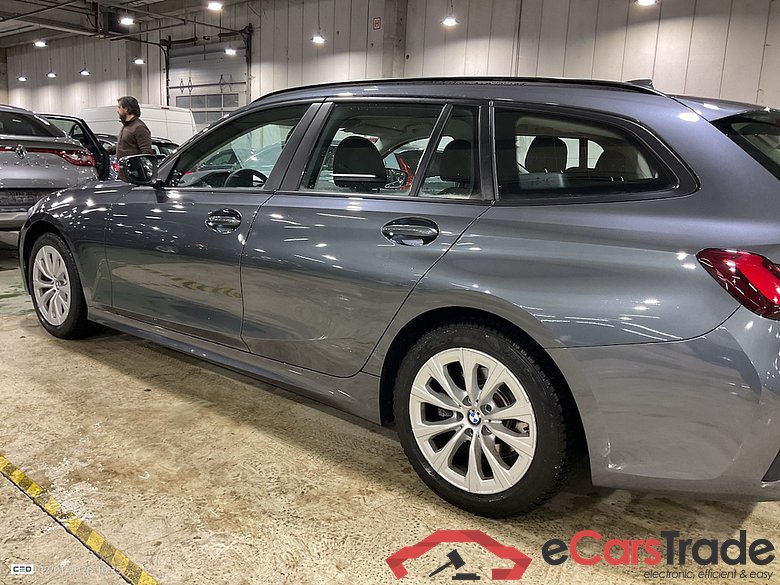 BMW 3 SERIES TOURING 2.0 318DA (100KW) TOURING #3