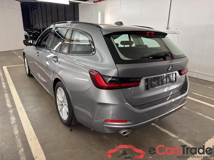 BMW 3 Reeks Touring 3 Reeks Touring 320e (150 kW) (PHEV) 150kW/204pk  5D/P Auto-8 #3