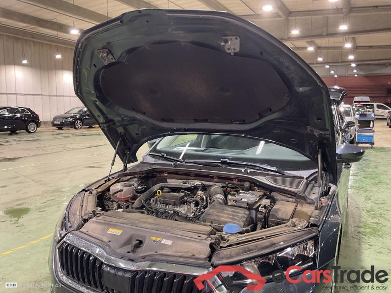 SKODA OCTAVIA COMBI 1.0 TSI MHEV 81KW DSG CLEVER #6