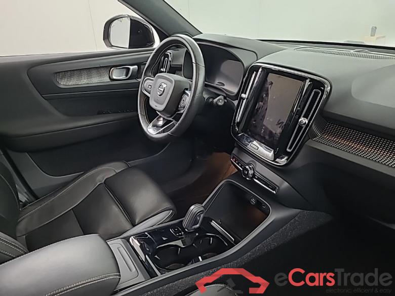 VOLVO XC40 Recharge P8 AWD R-Design 5D 300kW #6