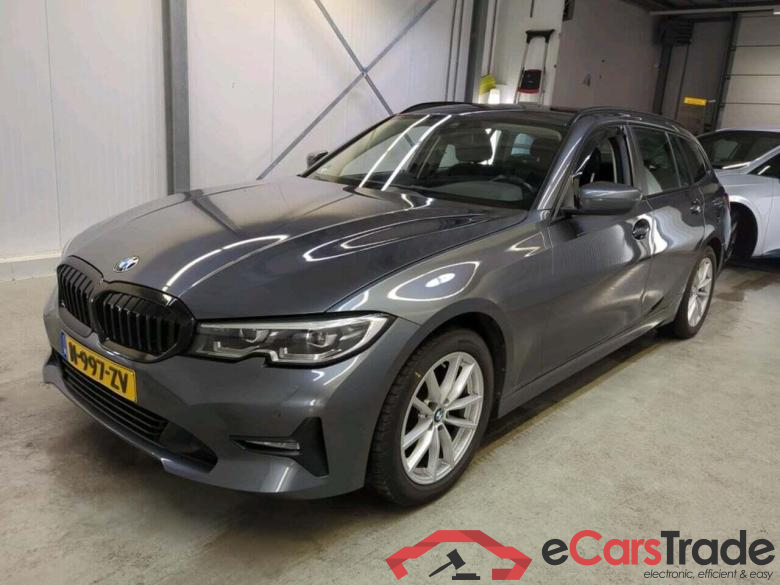 BMW 3-serie Touring 318d Business Ed.