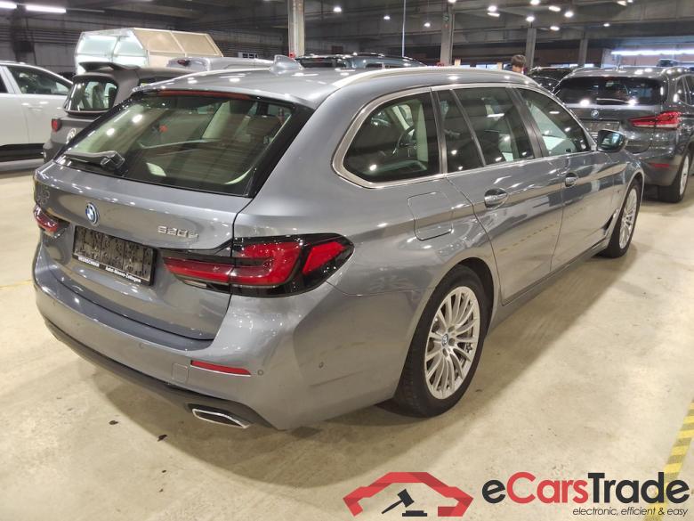 BMW 5 SERIES TOURING 2.0 520E TOURING AUTO #4