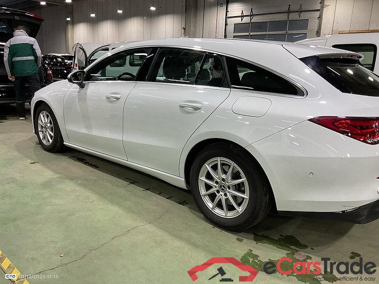 Mercedes CLA 180d SB Aut. LED-Xenon Widescreen Navi KeylessGo Camera Klima PDC ... #4