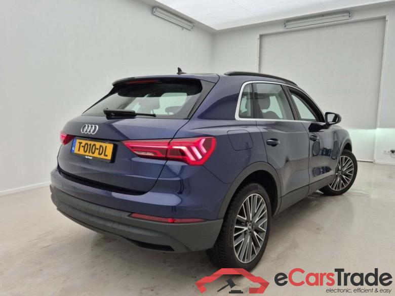 AUDI Q3 45 TFSI e Advanced Edition #2