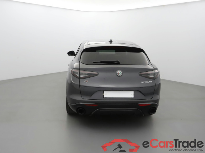 Alfa Romeo Stelvio Sprint 2.2 Diesel 160 ch #4